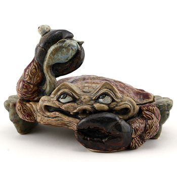 Claude the Crab - Andrew Hull Pottery