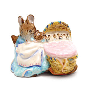 Hunca Munca - Beswick - Beatrix Potter Figurine