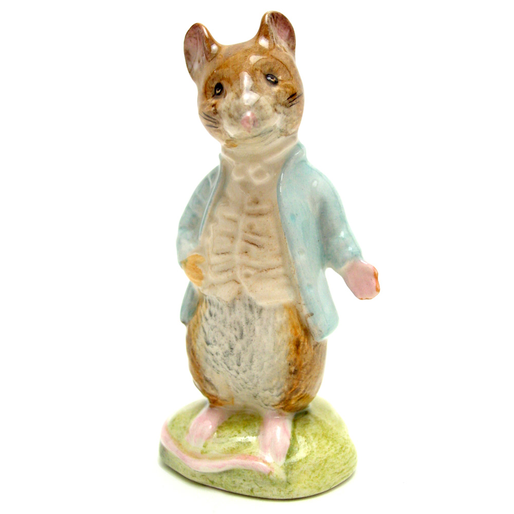 Johnny Town-Mouse - Gold Oval - Beatrix Potter Figurine