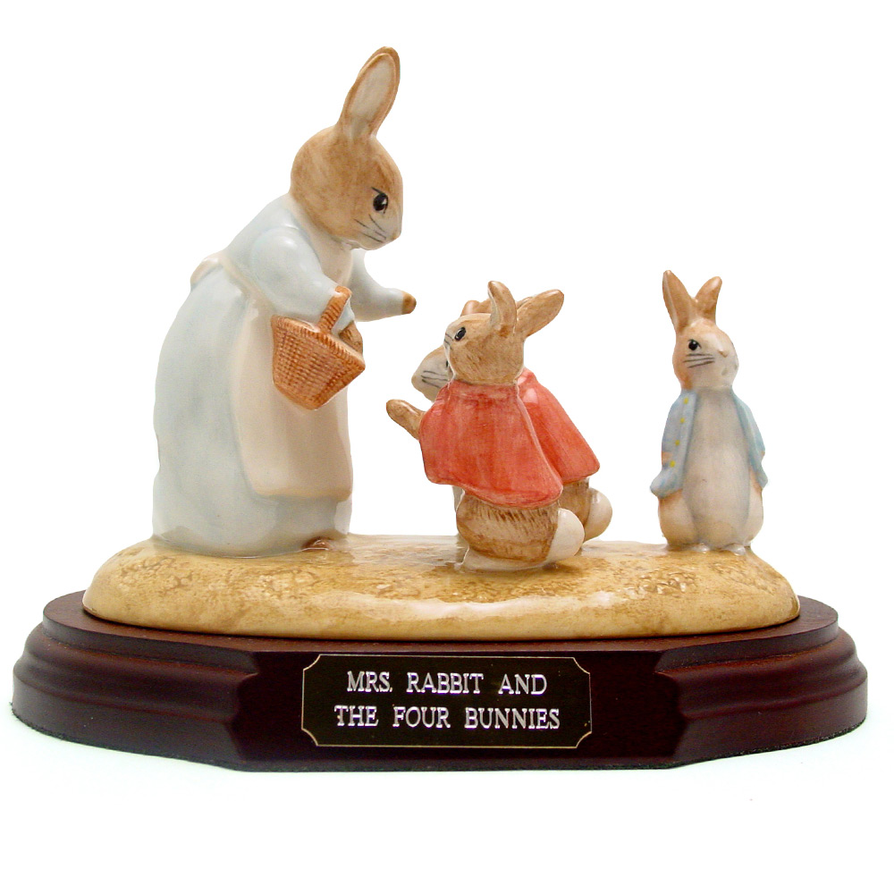 Mrs. Rabbit and Four Bunnies (Tableau) - Beatrix Potter Figurine