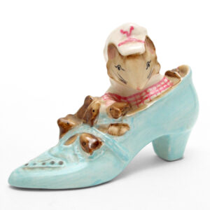 The Old Woman Who Lived In A Shoe - Beswick - Beatrix Potter Figurine