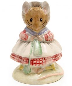 The Old Woman Who Lived In A Shoe (Knitting) - Beswick - Beatrix Potter Figurine