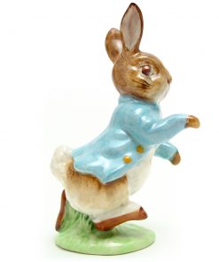 Peter Rabbit - Gold Oval - Beatrix Potter Figurine