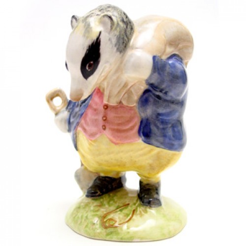 Tommy Brock (Handle Out - Small Eye Patch) - Gold Oval - Beatrix Potter Figurine