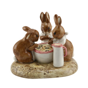 Flopsy, Mopsy & Cottontail - Beatrix Potter Figurine