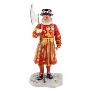 Beefeater HN5362 - Royal Doulton Figurine