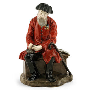Chelsea Pensioner HN689 - Royal Doulton Figurine