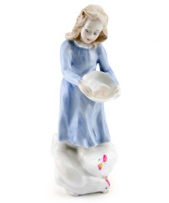 Country Girl HN3051 - Royal Doulton Figurine