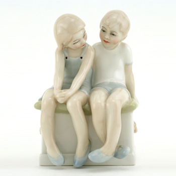 Good Pals HN3132 - Royal Doulton Figurine