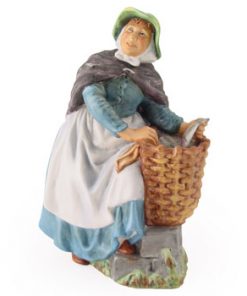 Old Meg HN2494 - Royal Doulton Figurine
