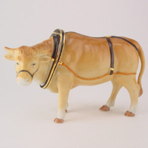 Oxen HN4705 - Royal Doulton Figurine