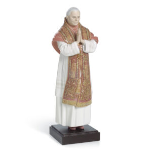 Benedictus XVI 01008266 - Lladro Figurine