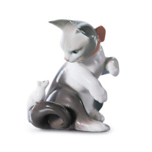 Cat and Mouse 01005236 - Lladro Figurine