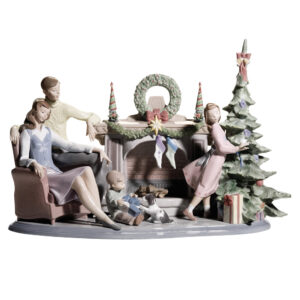 Family Christmas 01008260 - Lladro Figurine