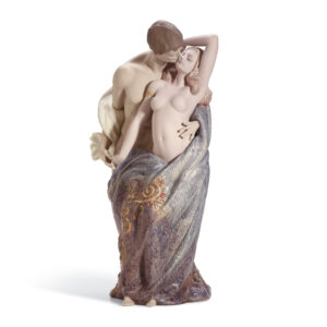 Passionate Lovers 01011914 - Lladro Figurine