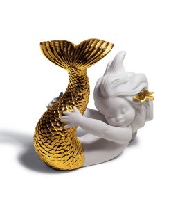 Playing at Sea (Golden Re-Deco) 01008559 - Lladro Figurine