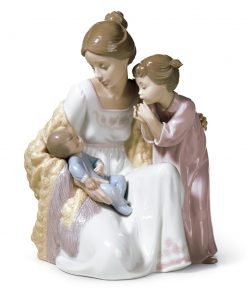 Welcome To The Family 01006939 - Lladro Figurine