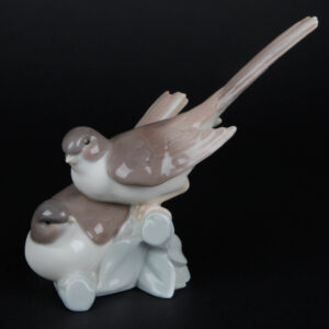 Birds two perched together 4667 - Lladro Figurine