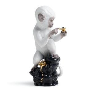 Curiosity - Monkey on Black Rock 1007237  - Lladro