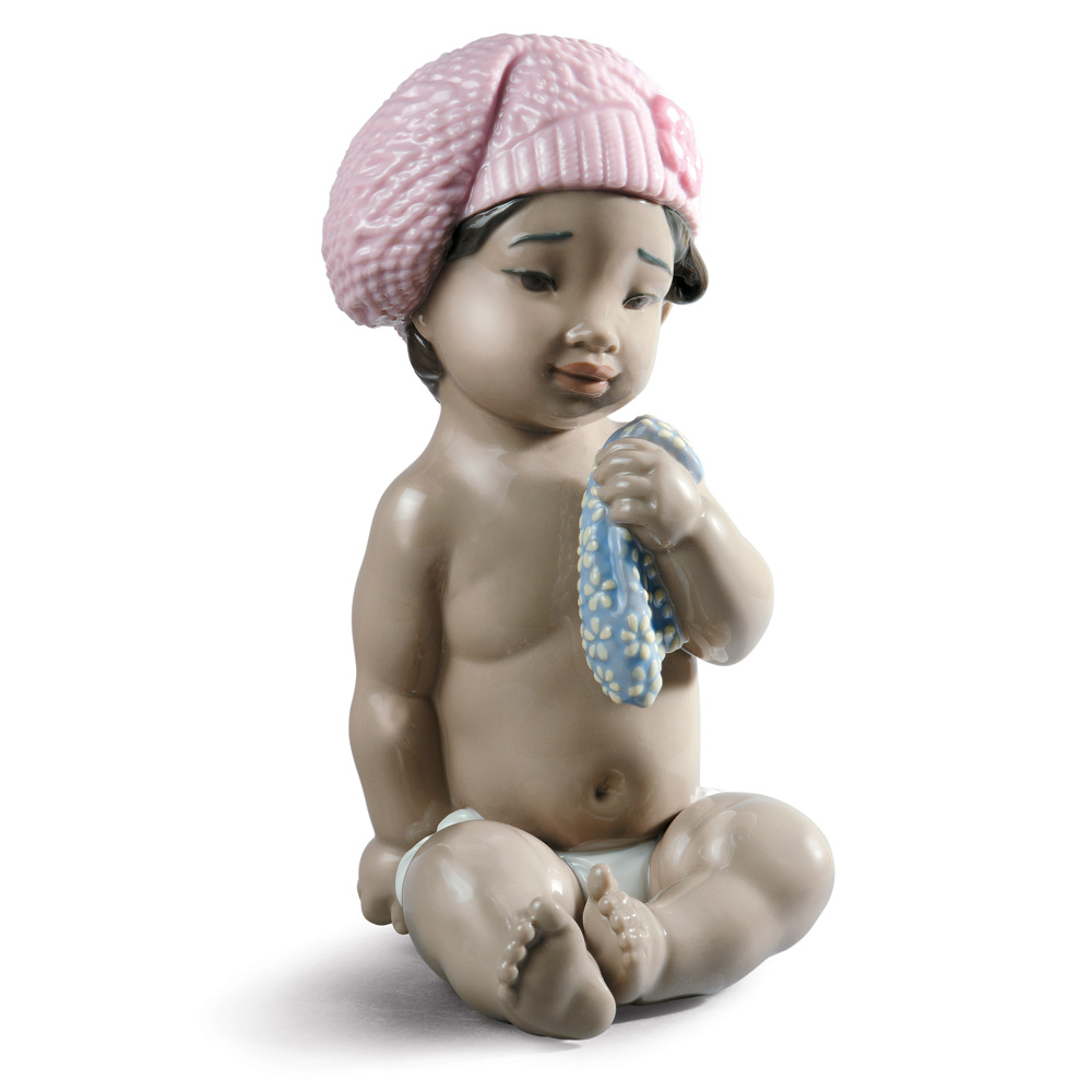 Girl with Beret - Lladro Figurine