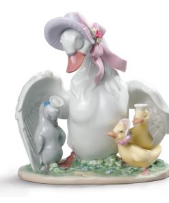 The Ugly Duckling - Nao Figurine