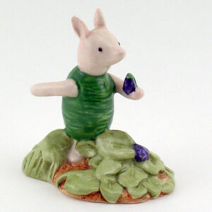 Piglet Picking The Violets WP13 - Royal Doultoun Storybook Figurine