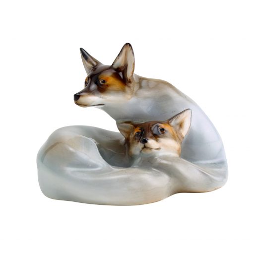 Foxes Curled HN117 - Royal Doulton Animals