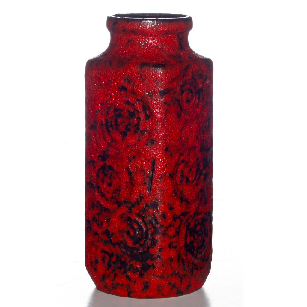 Lava Vase Red Black 015