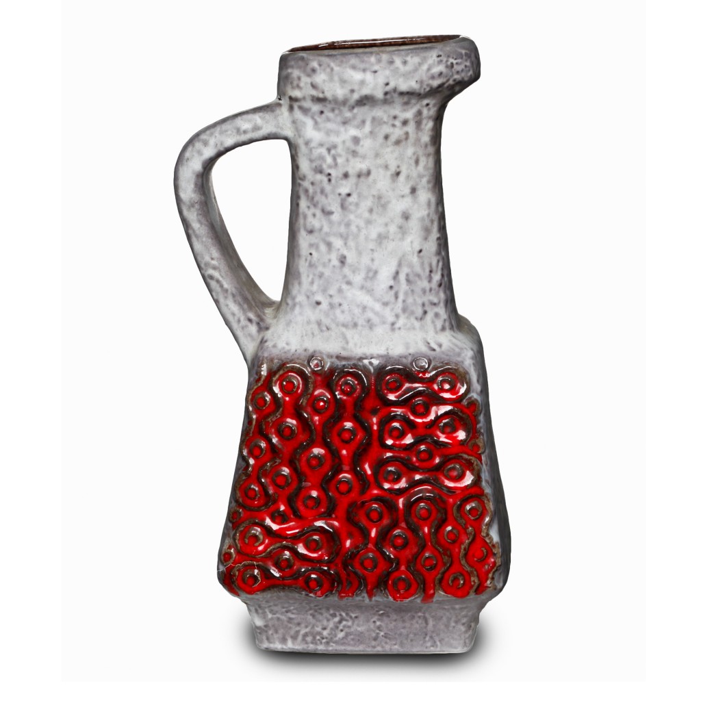 Pitcher Red White 041