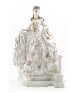 Cinderella HN3991 - Royal Doulton Figurine