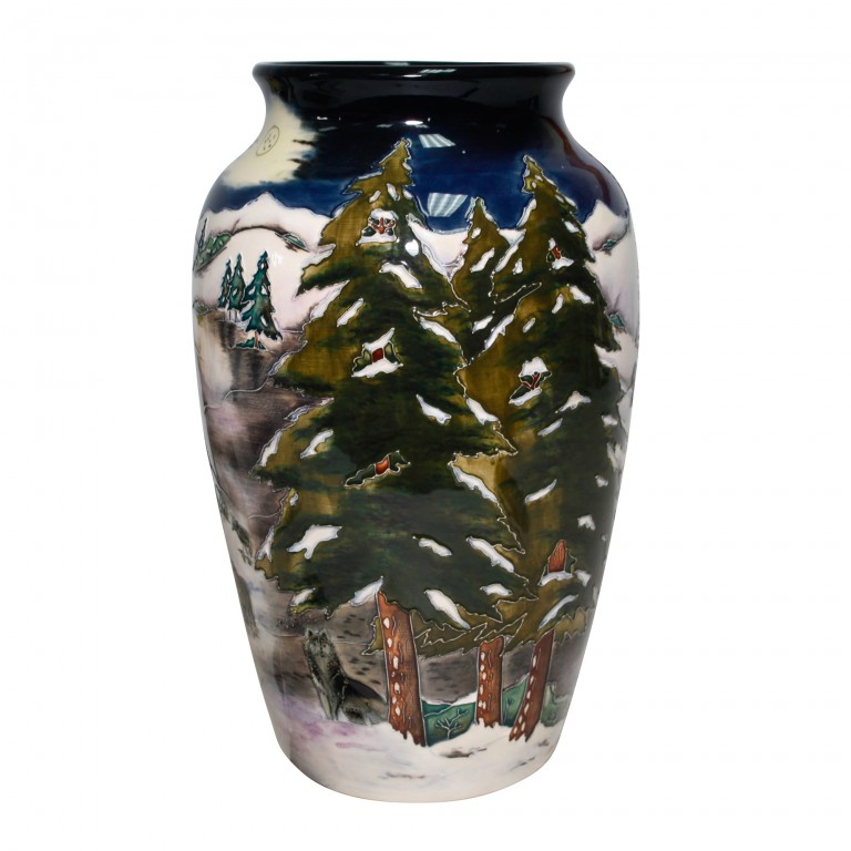 Isle Royale Vase 18_16 - Moorcroft Vase