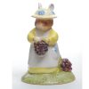 Primrose Picking Berries - Brambly Hedge Figure