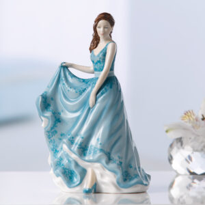 Lasting Friendship (Petite) HN5849 - Royal Doulton Figurine