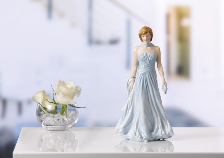 The People's Princess HN5856 - Royal Doulton Figurine