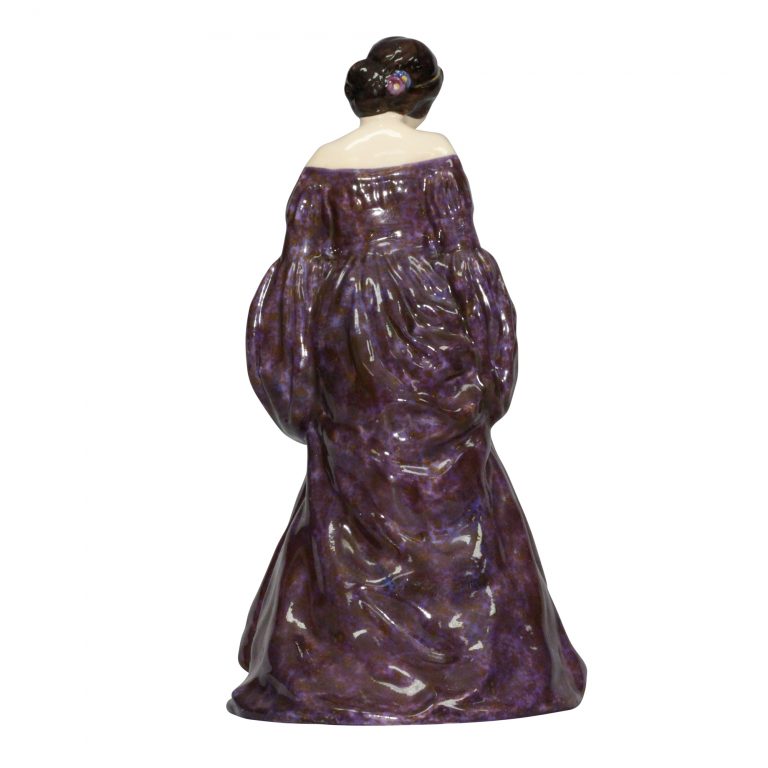 Pretty Lady HN302 - Royal Doulton Figurine