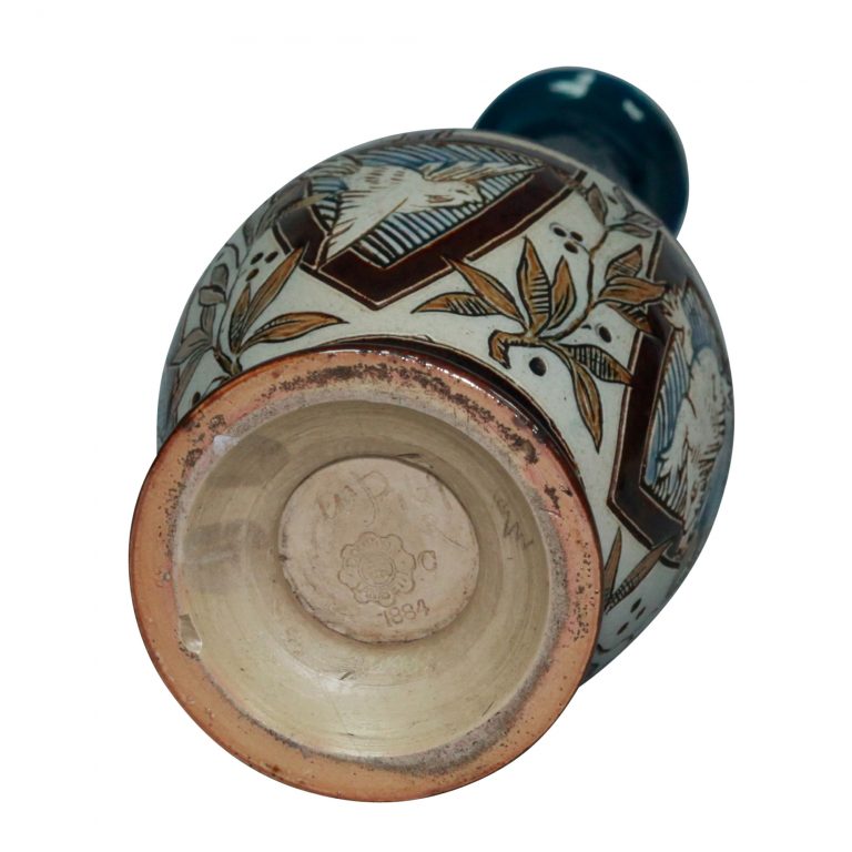 Vase Bat Toad Bird WP10 - Royal Doulton Stoneware