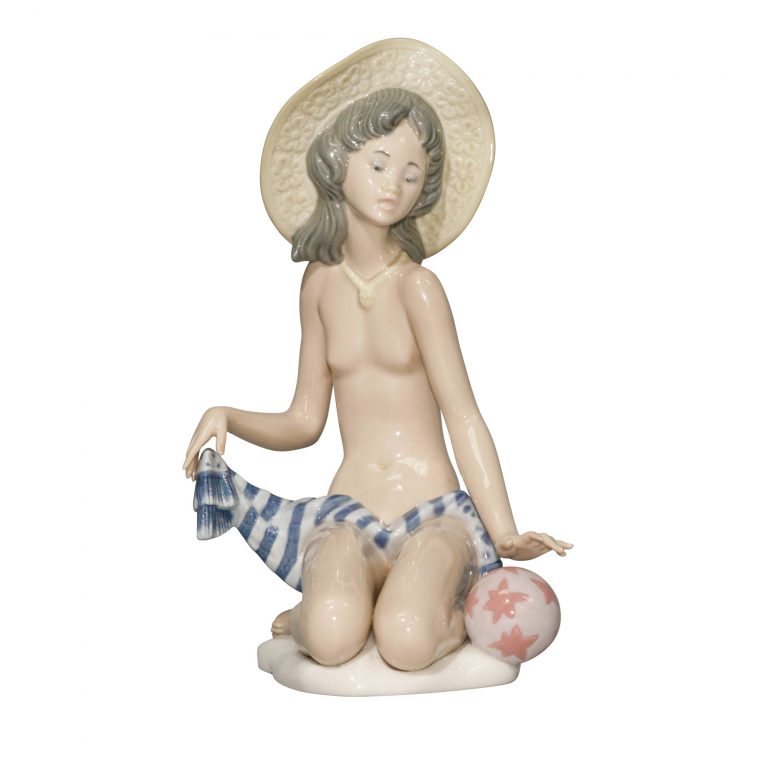 Sunning 1481 - Lladro Figurine