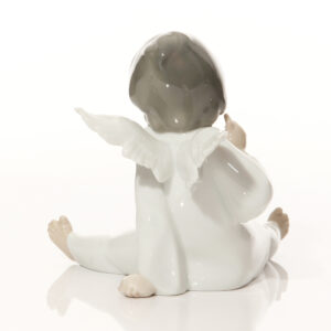Angel Wondering 4962 - Lladro Figure