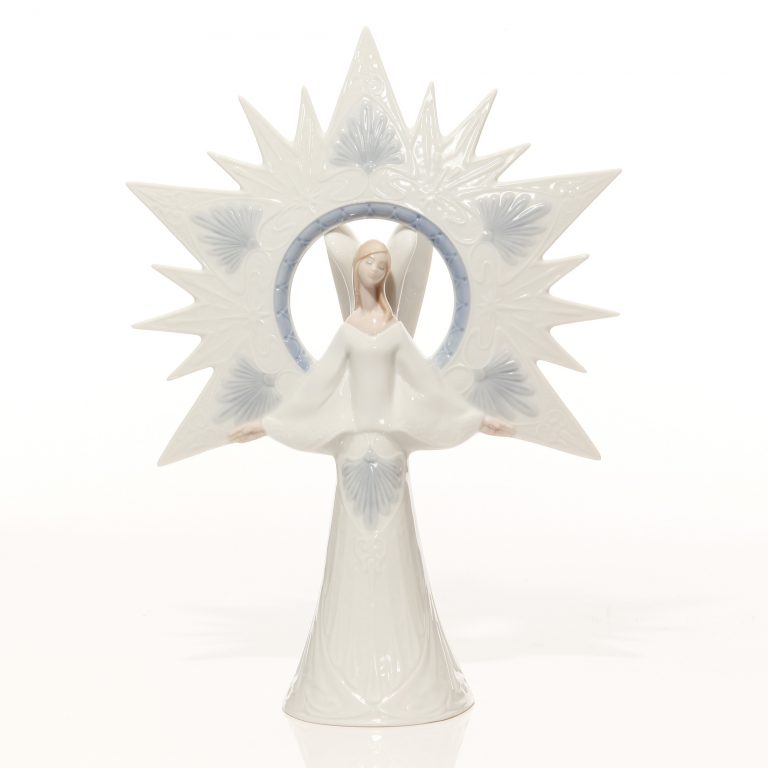 Angel of Light Tree Topper 6501 - Lladro Figure