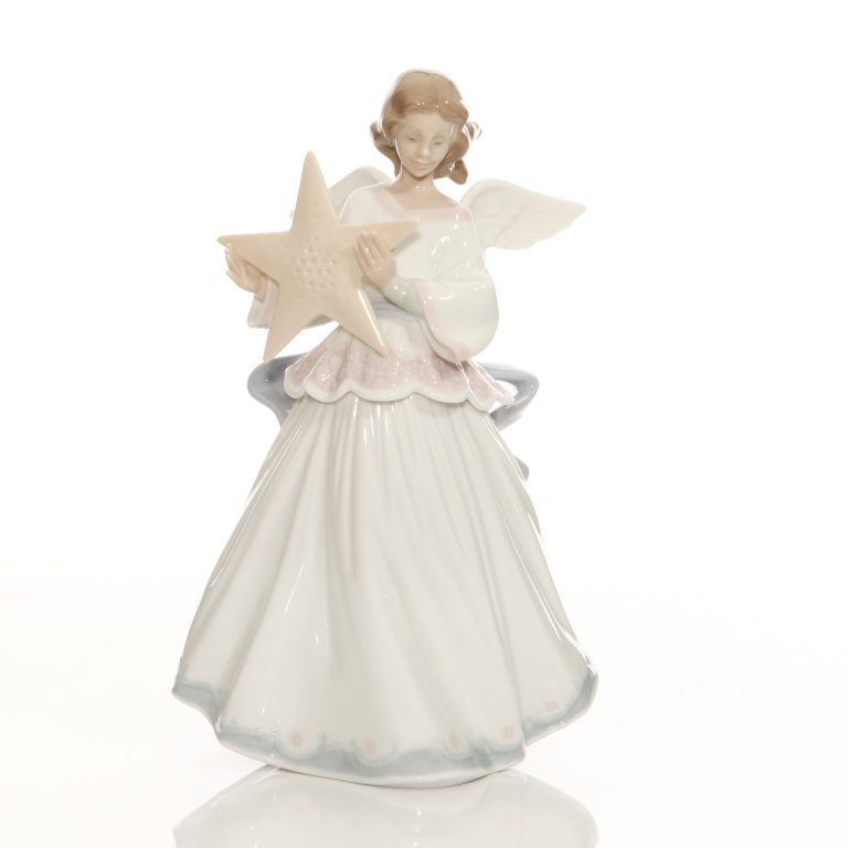 Angel of Stars Tree Topper 6132 - Lladro Figure