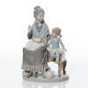 Visit with Granny 5305 - Lladro Figure