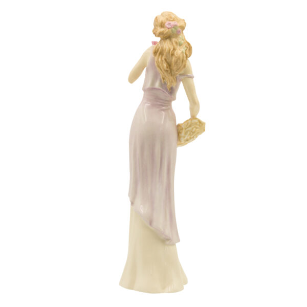 Tender Moment HN4192 - Royal Doulton Figurine