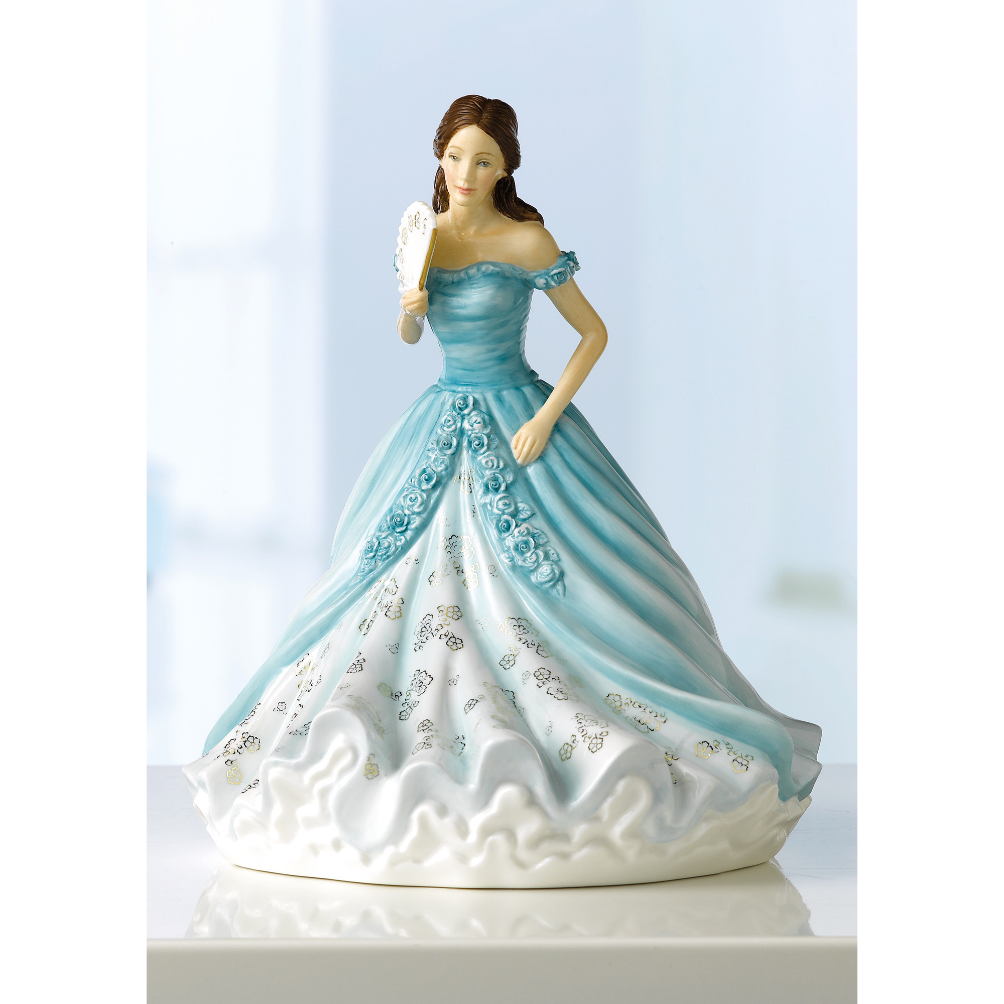 Annabelle HN5911 2019 Figure of the Year Royal Doulton Figurine